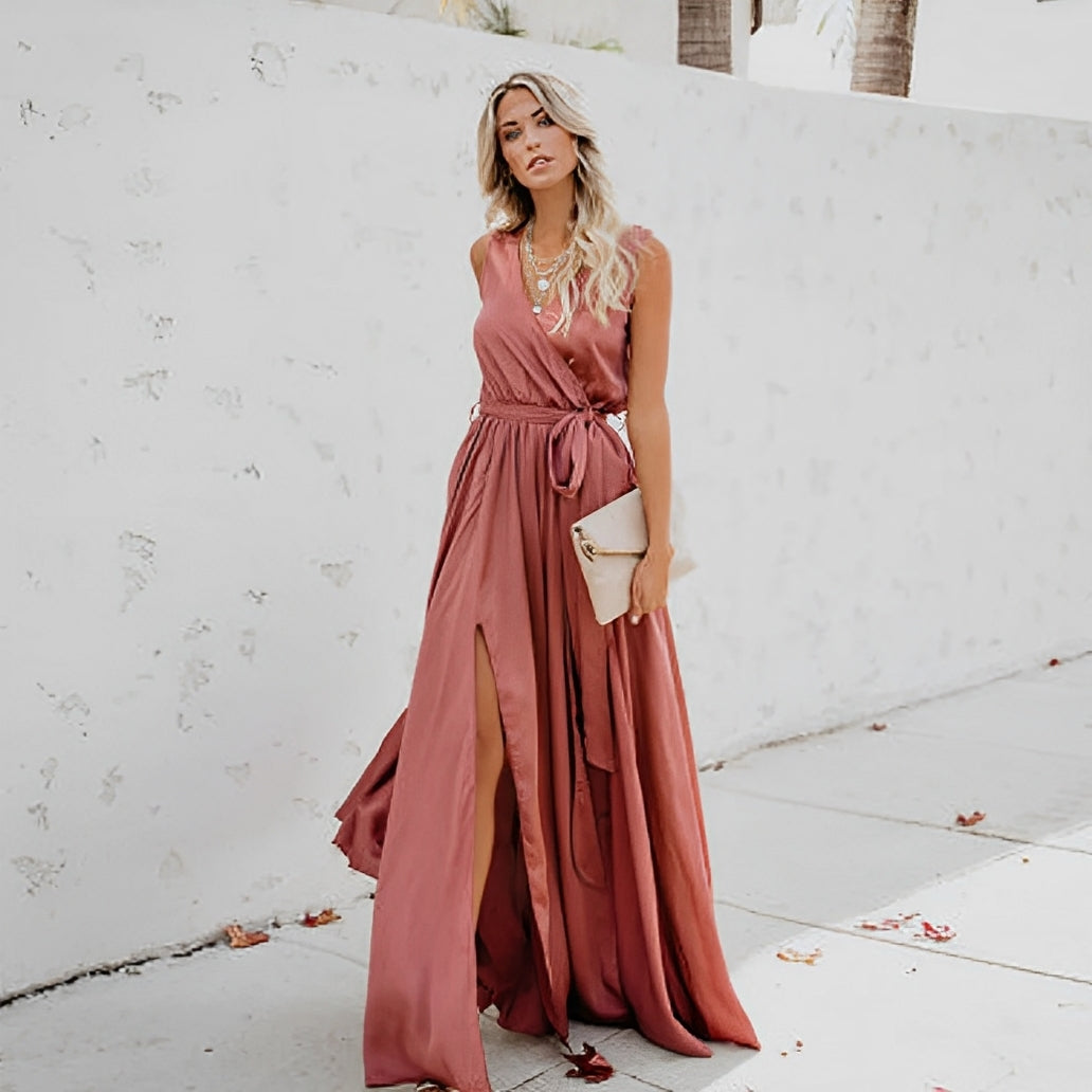 Scarlett | Sleeveless Maxi Dress with Waist Belt